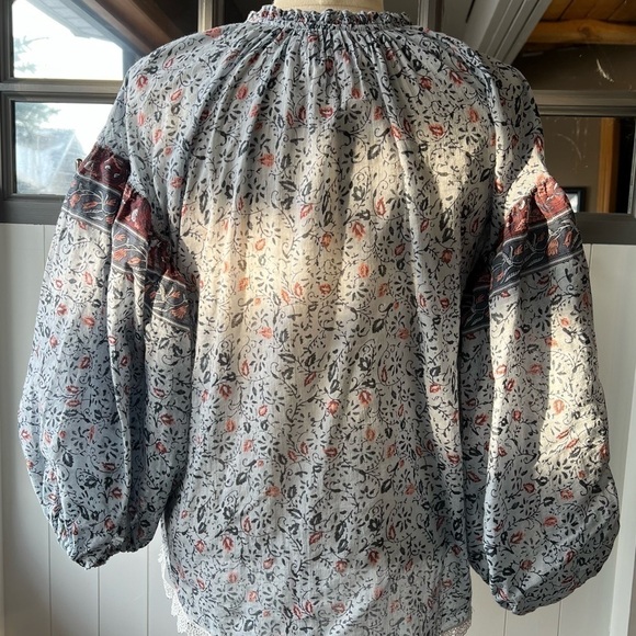 Saylor/Revolve Women’s Bohemian Oversized Floral Blouse, Size Small, #85 - Picture 3 of 11